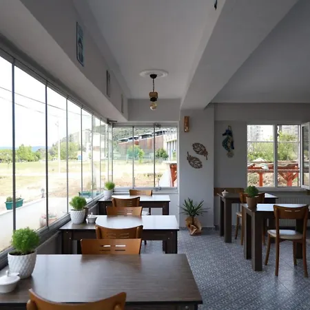 Doga Pansiyon-hotel 酒店 埃杰阿巴德
